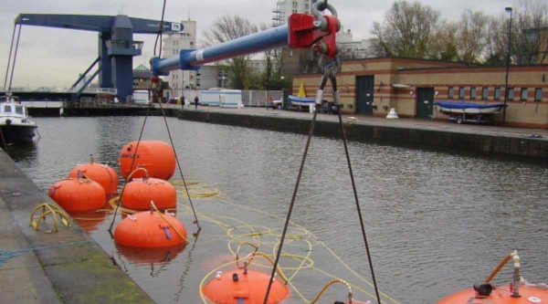 Cost Effective Lifts Of Up To 500 Tonnes From Stock