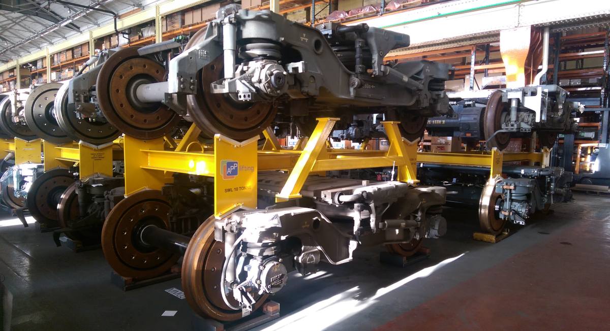 Desiro Bogie Stands Incorporating Wheel To Wheel Or Frame To Frame Support